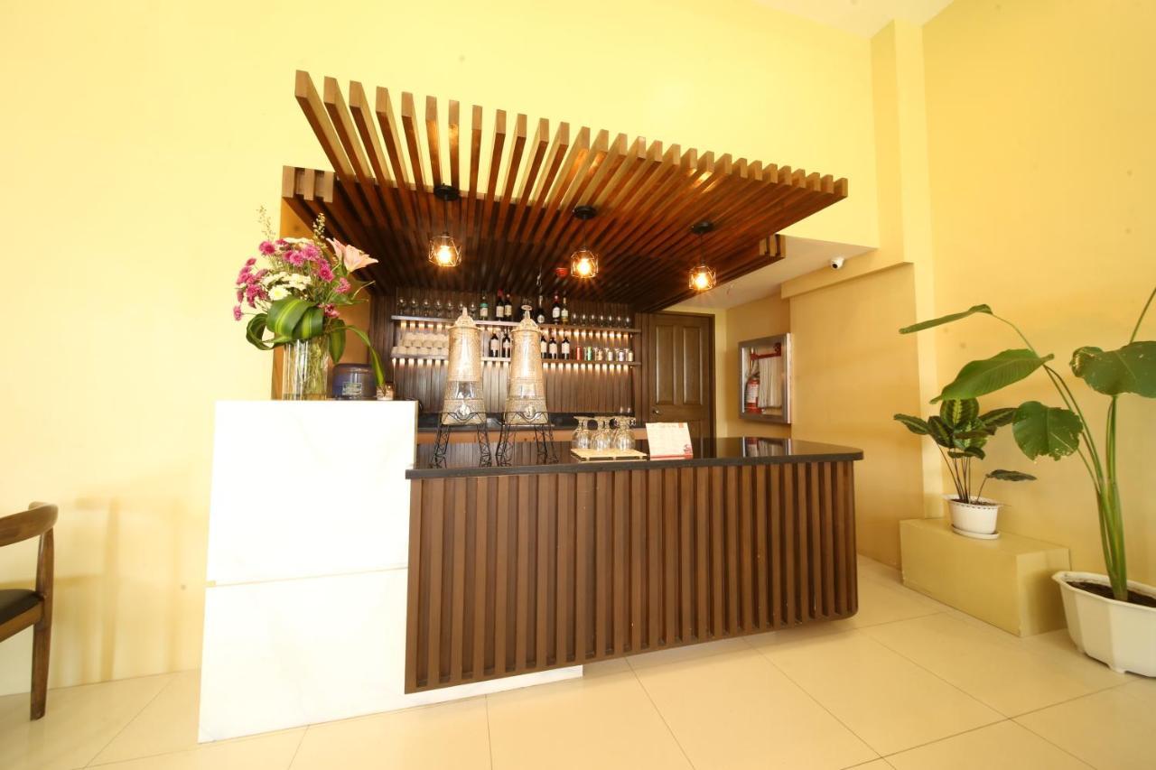 Via Appia Tagaytay Hotel Tagaytay City Eksteriør billede